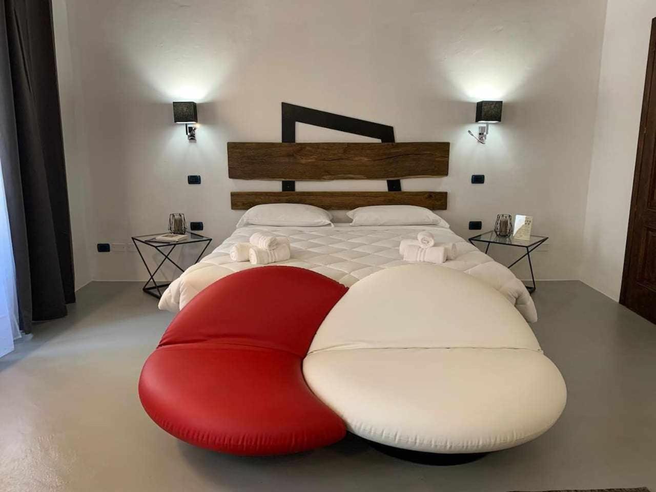 C&O Savoia Deluxe Rooms Каляри Екстериор снимка