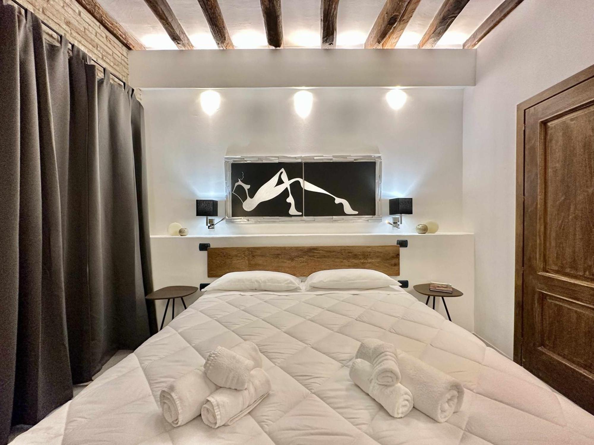C&O Savoia Deluxe Rooms Каляри Екстериор снимка